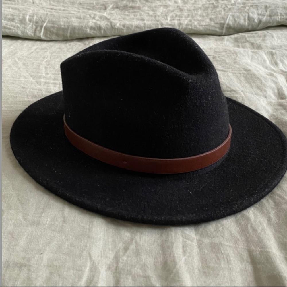 Brixton Black Fedora with leather band